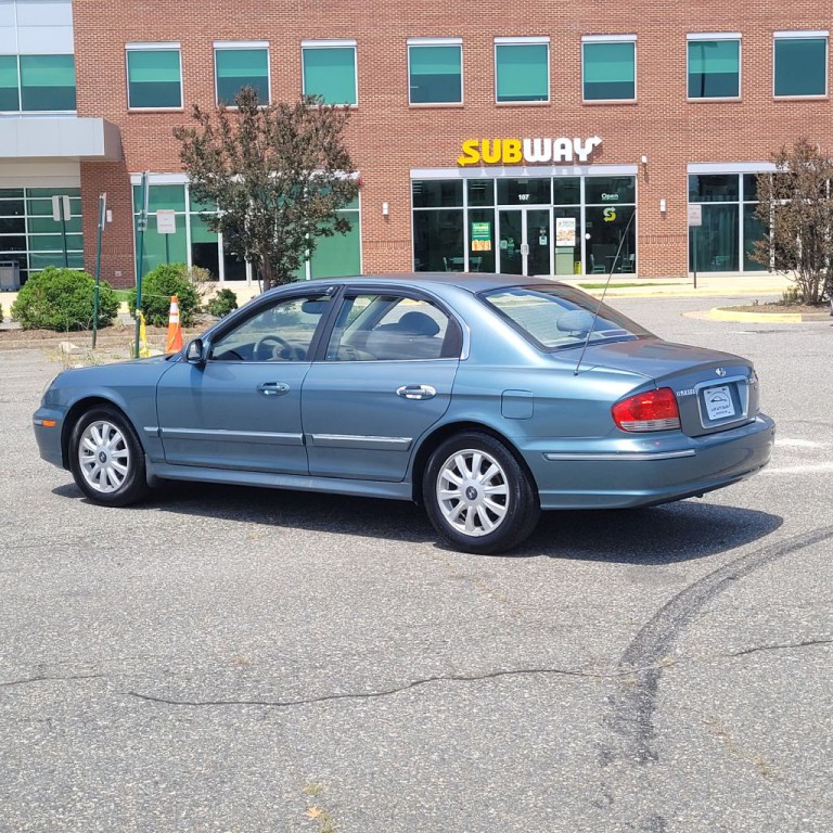 2005 Hyundai Sonata Image 28