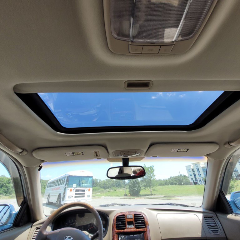 2005 Hyundai Sonata Image 38