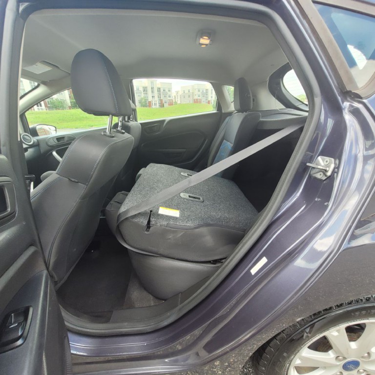 2013 Ford Fiesta Image 20