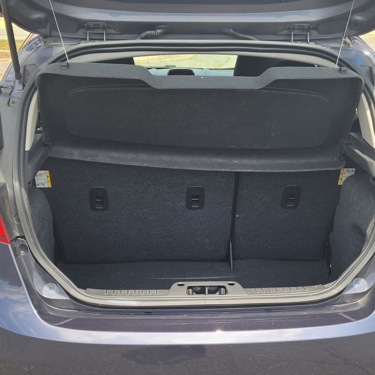 2013 Ford Fiesta Image 29