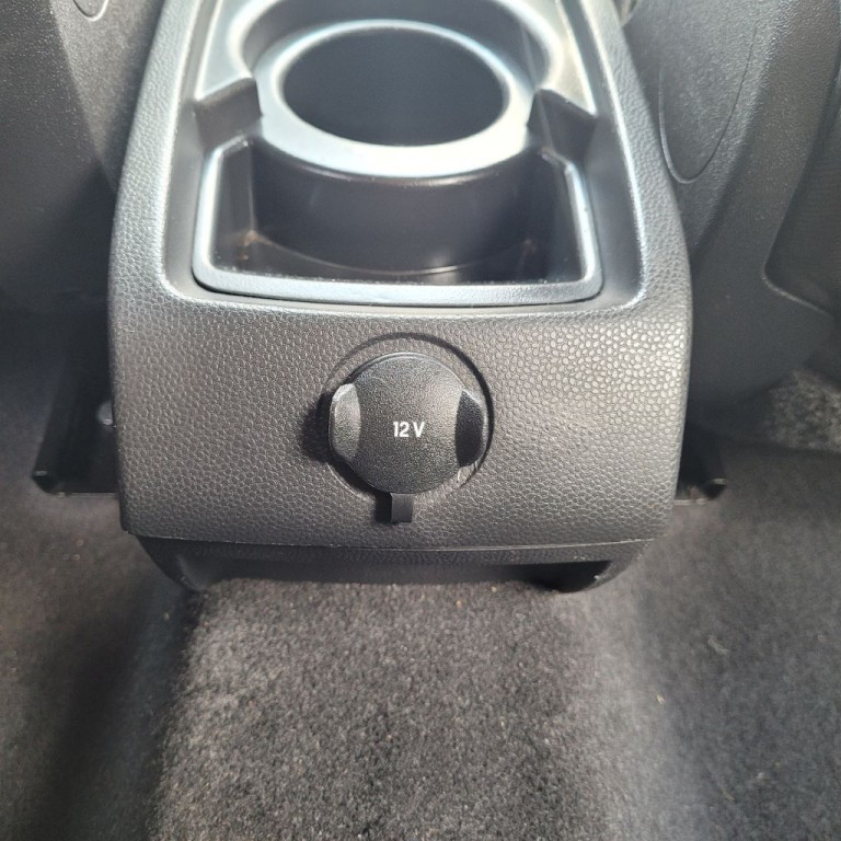 2013 Ford Fiesta Image 35