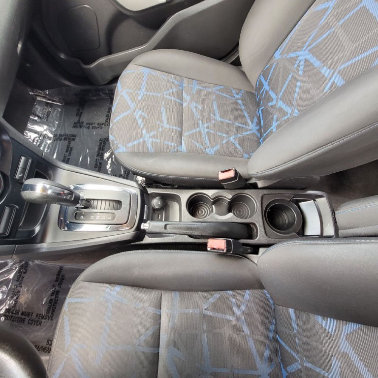 2013 Ford Fiesta Image 37
