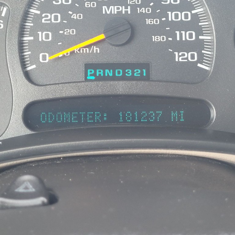2005 Chevrolet Tahoe Image 14