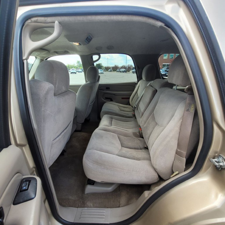 2005 Chevrolet Tahoe Image 17