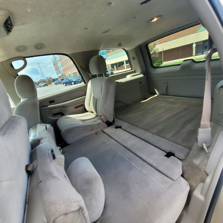 2005 Chevrolet Tahoe Image 20