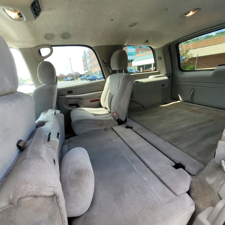 2005 Chevrolet Tahoe Image 35