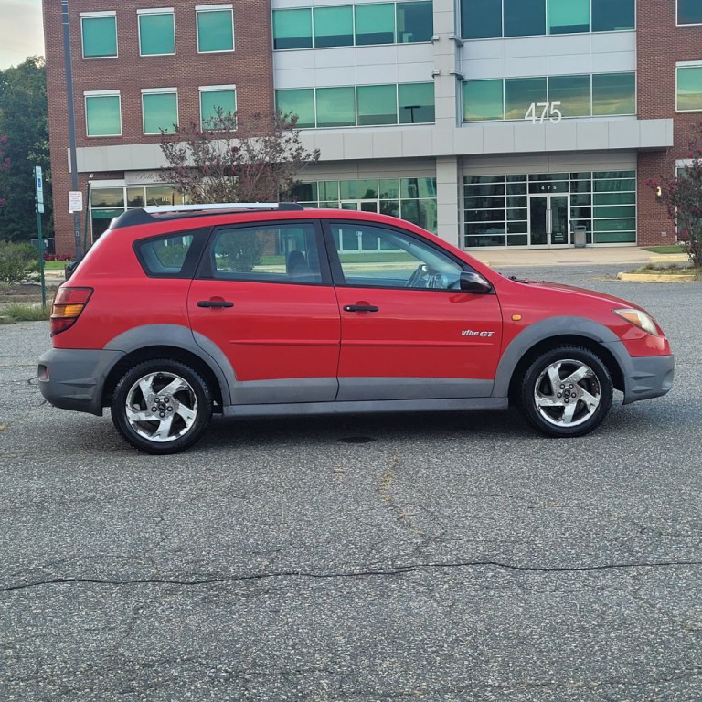 2004 Pontiac Vibe Image 6