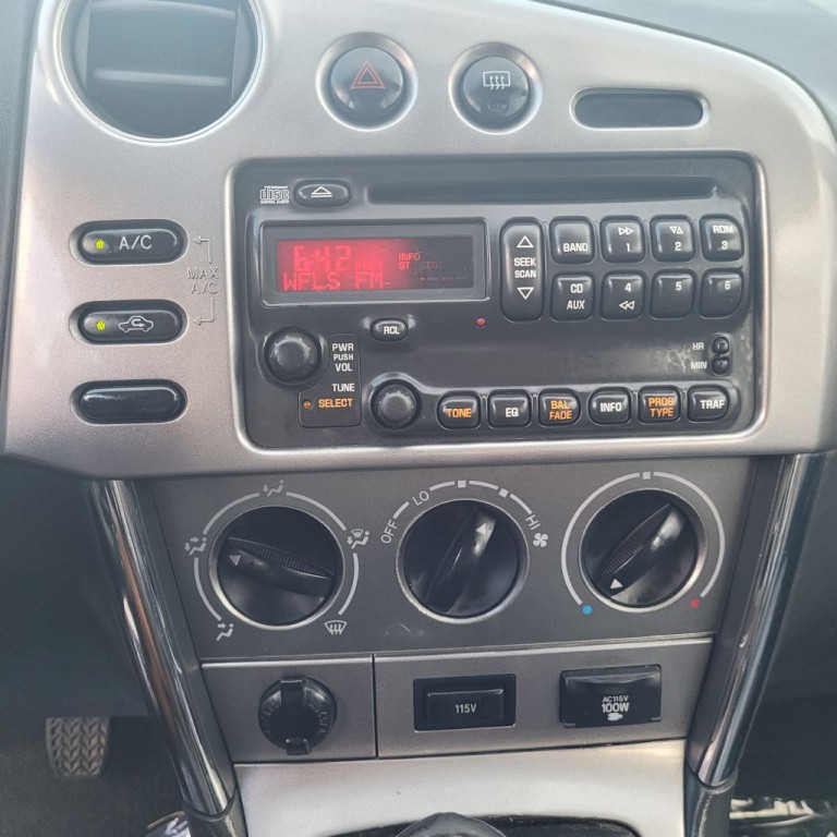 2004 Pontiac Vibe Image 33