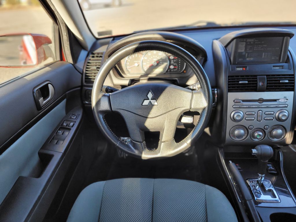 2011 Mitsubishi Galant Image 20