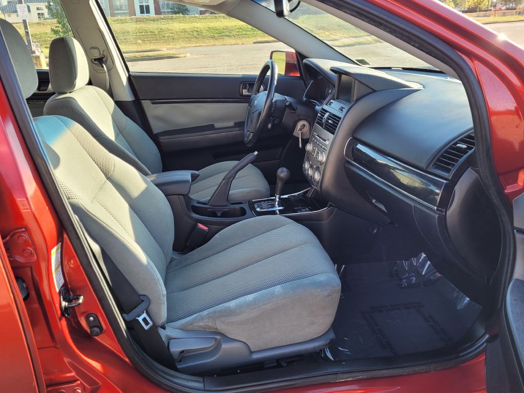 2011 Mitsubishi Galant Image 30