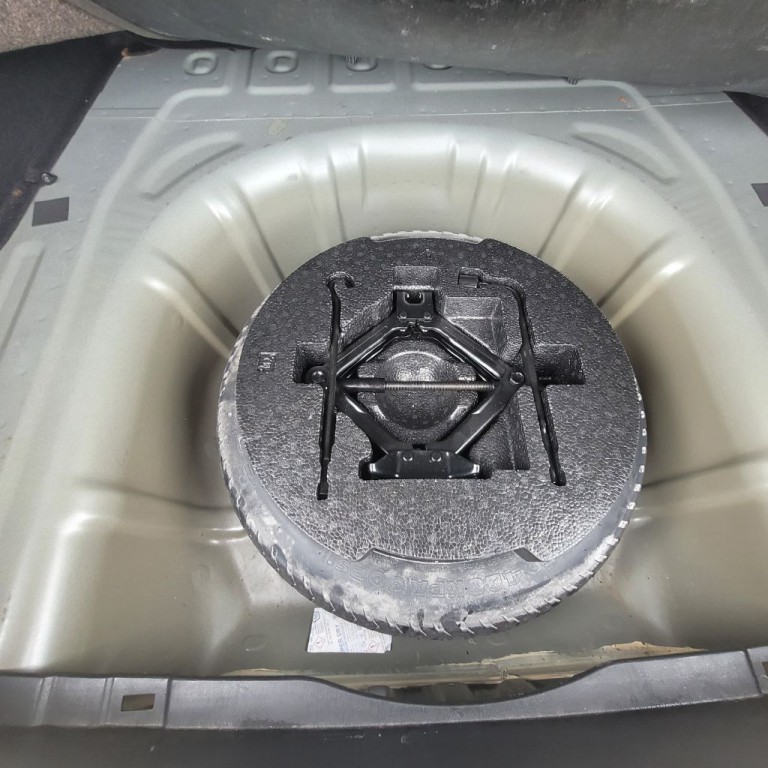 2009 Hyundai Sonata Image 31