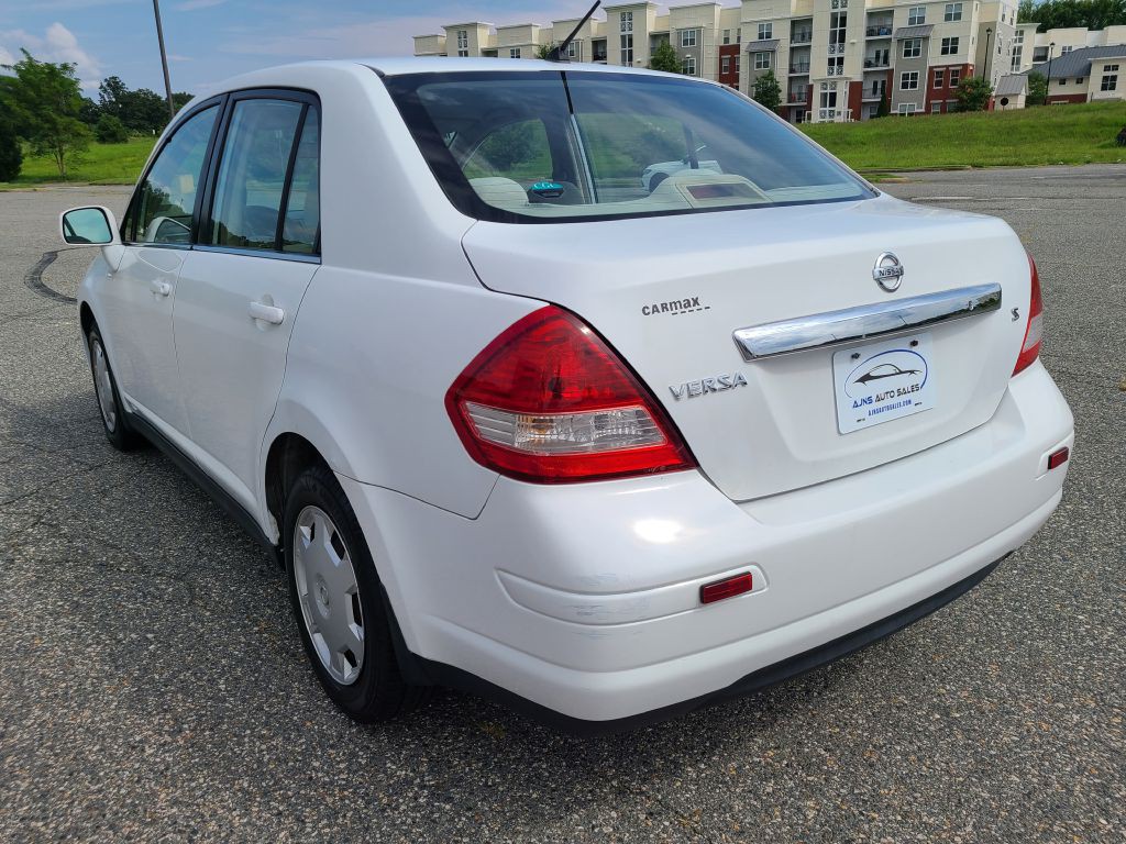 2007 Nissan Versa Image 25