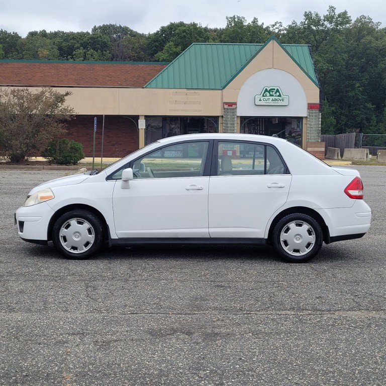 2007 Nissan Versa Image 37