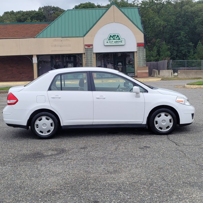 2007 Nissan Versa Image 38
