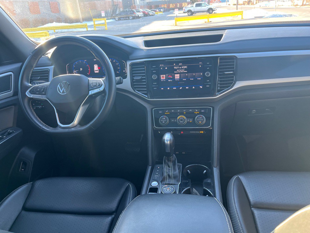 2021 Volkswagen Atlas Cross Sport Image 5