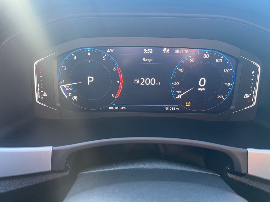 2021 Volkswagen Atlas Cross Sport Image 13