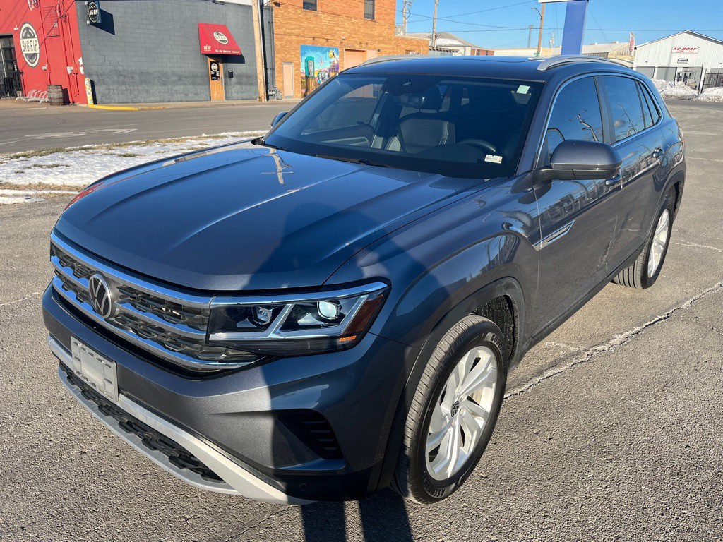 2021 Volkswagen Atlas Cross Sport Image 17