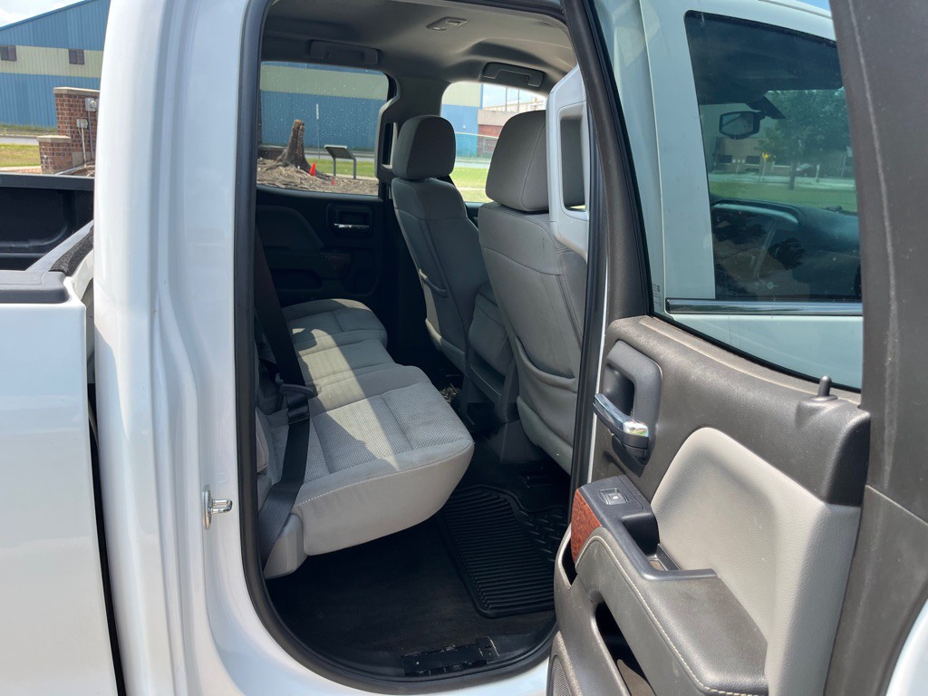 2018 GMC Sierra Image 4