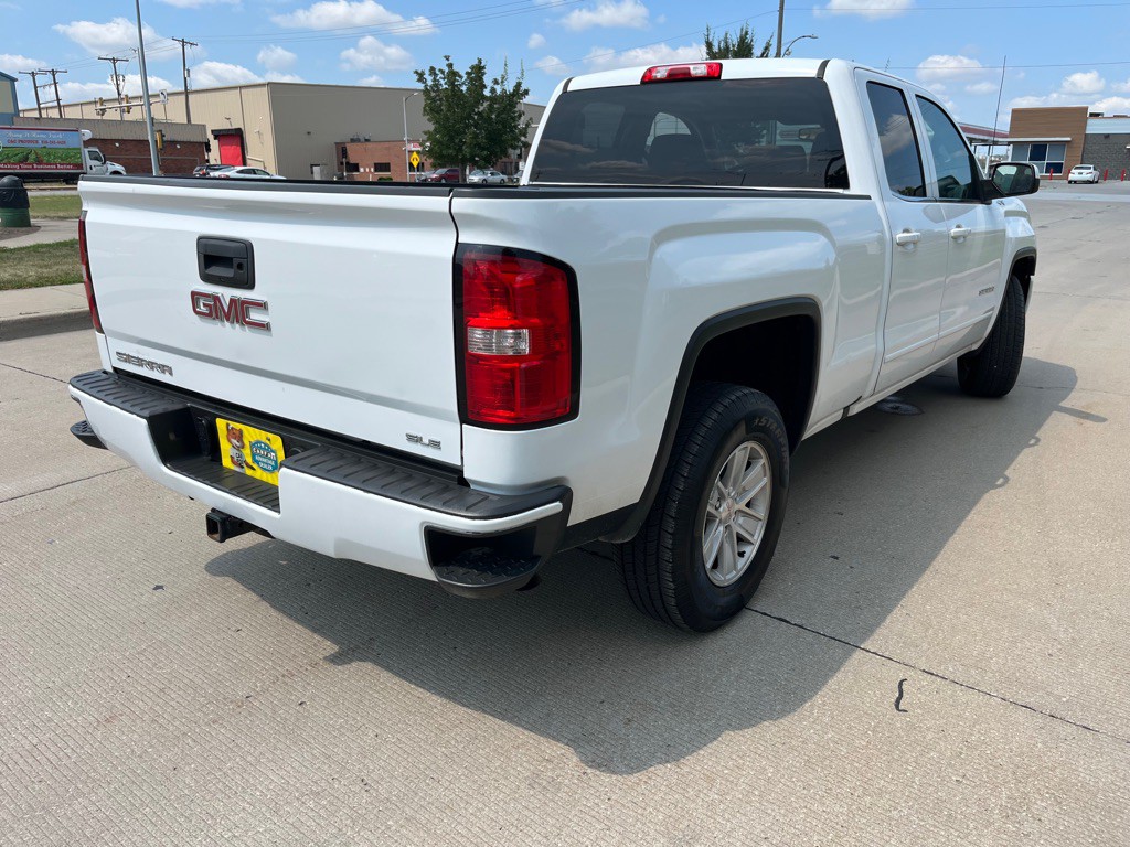 2018 GMC Sierra Image 6