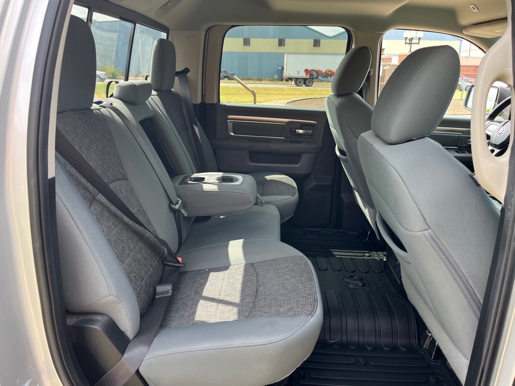 2018 RAM 1500 Image 4