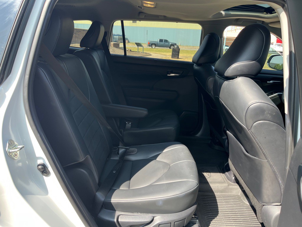 2020 Toyota Highlander Image 4