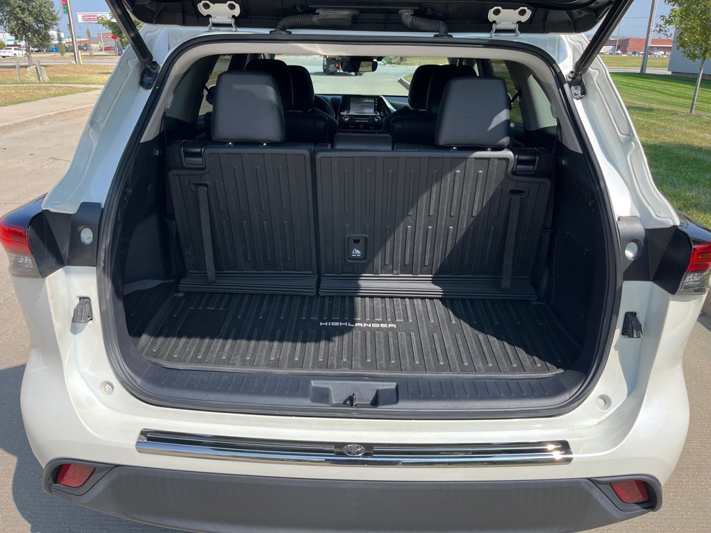2020 Toyota Highlander Image 8