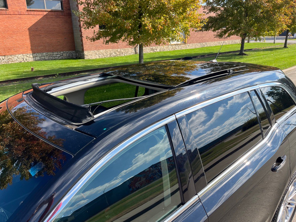 2019 Lincoln MKT Image 26