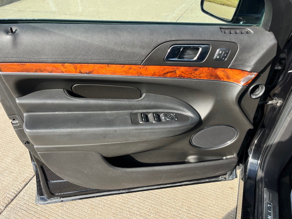 2019 Lincoln MKT Image 45