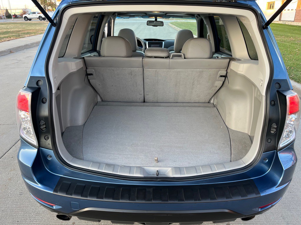 2009 Subaru Forester Image 11