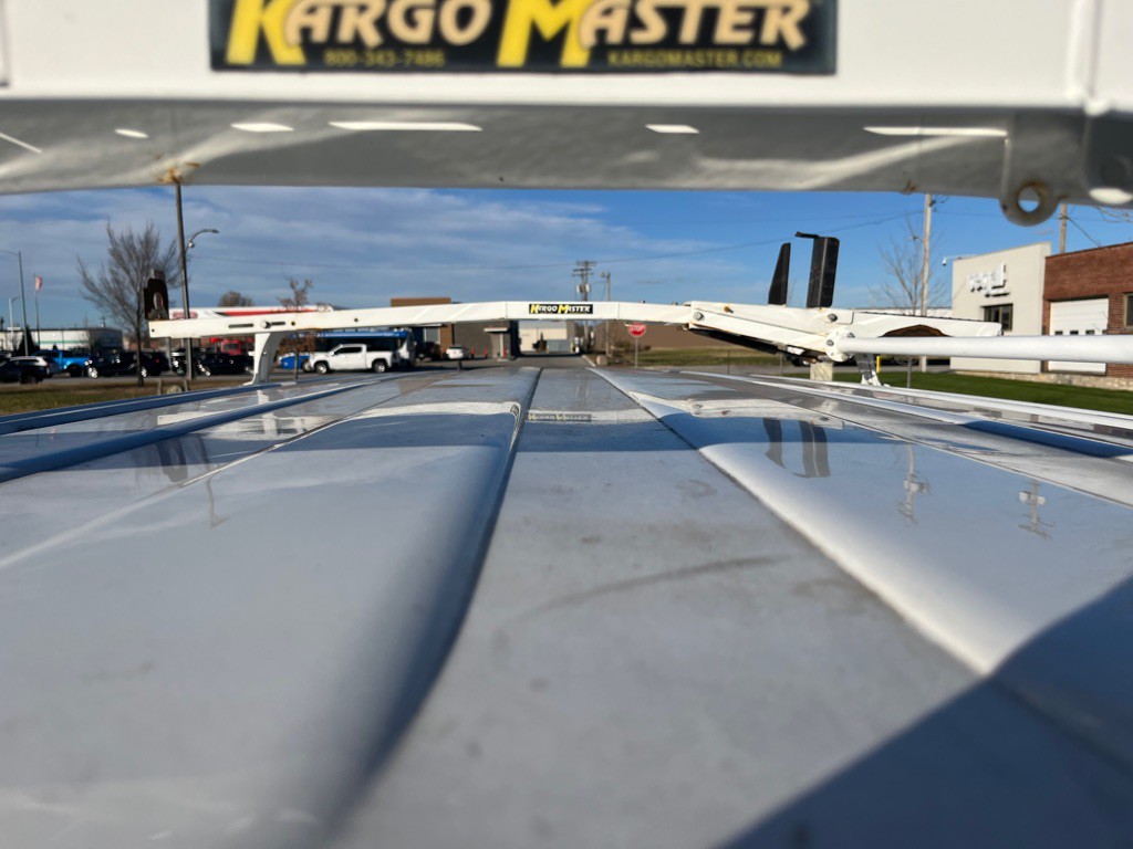 2020 Chevrolet Express Image 22