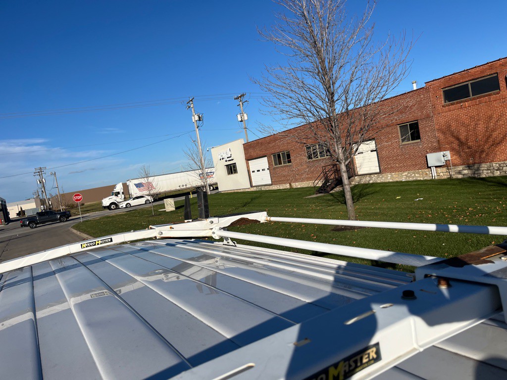 2020 Chevrolet Express Image 23