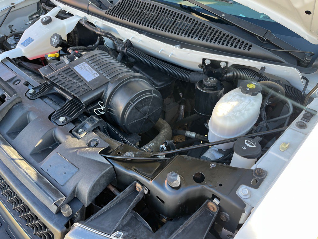 2020 Chevrolet Express Image 37