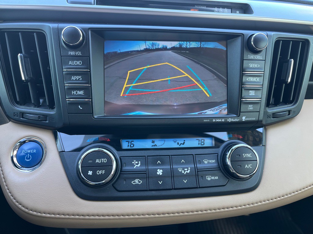 2017 Toyota Rav4 Image 26