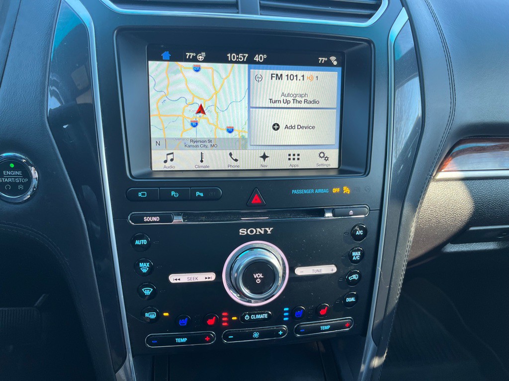 2017 Ford Explorer Image 25