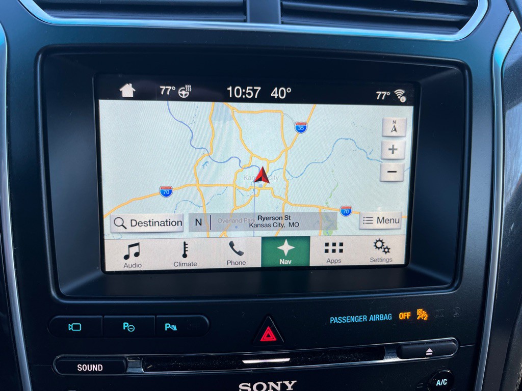 2017 Ford Explorer Image 26