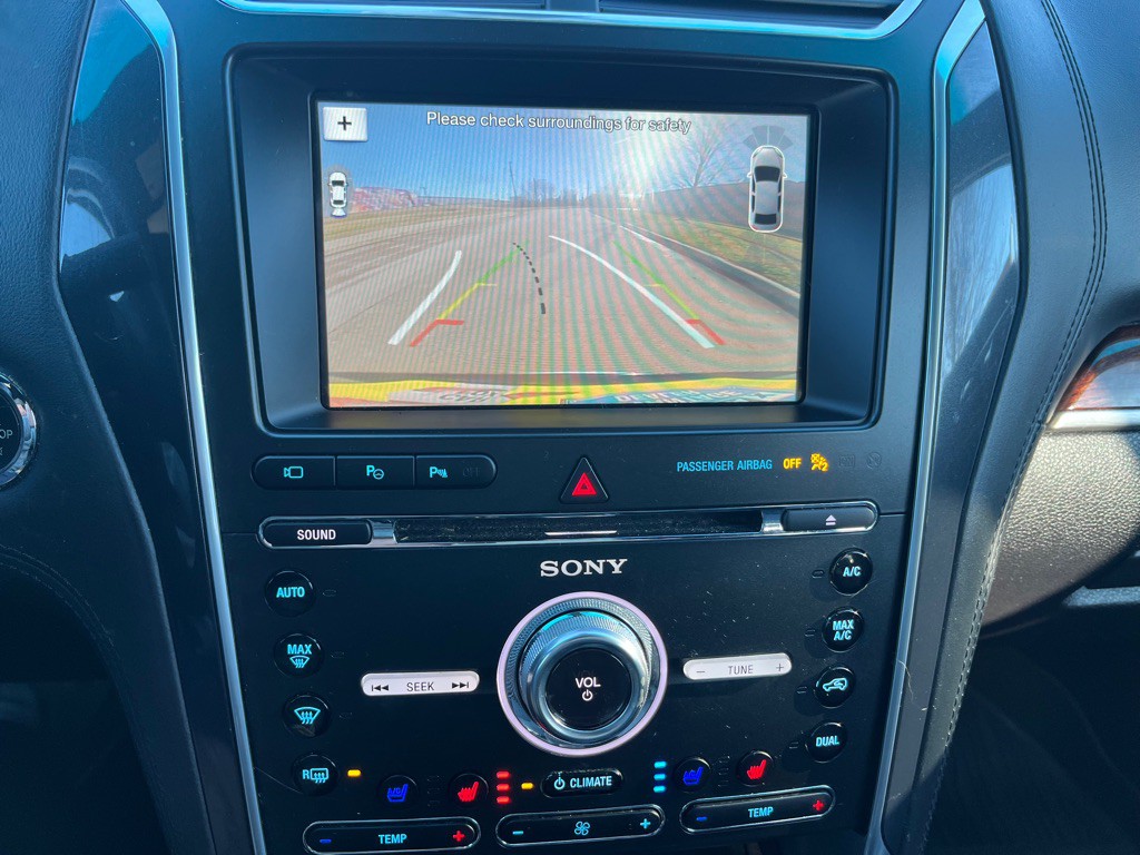 2017 Ford Explorer Image 27