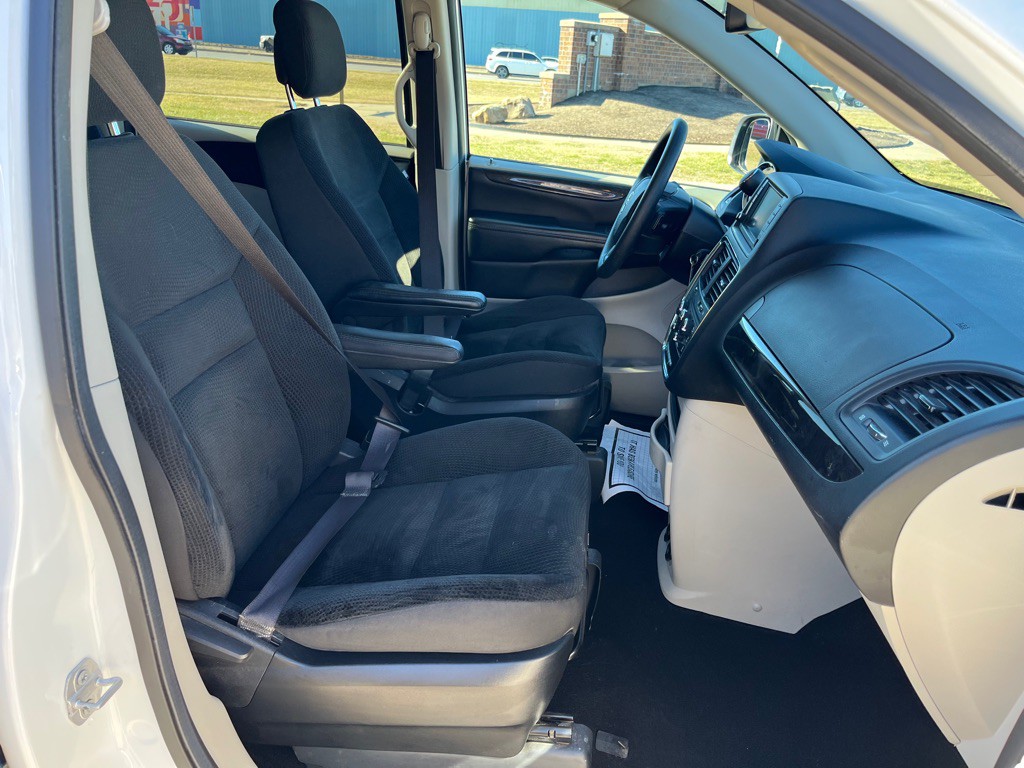 2019 Dodge Grand Caravan Image 3
