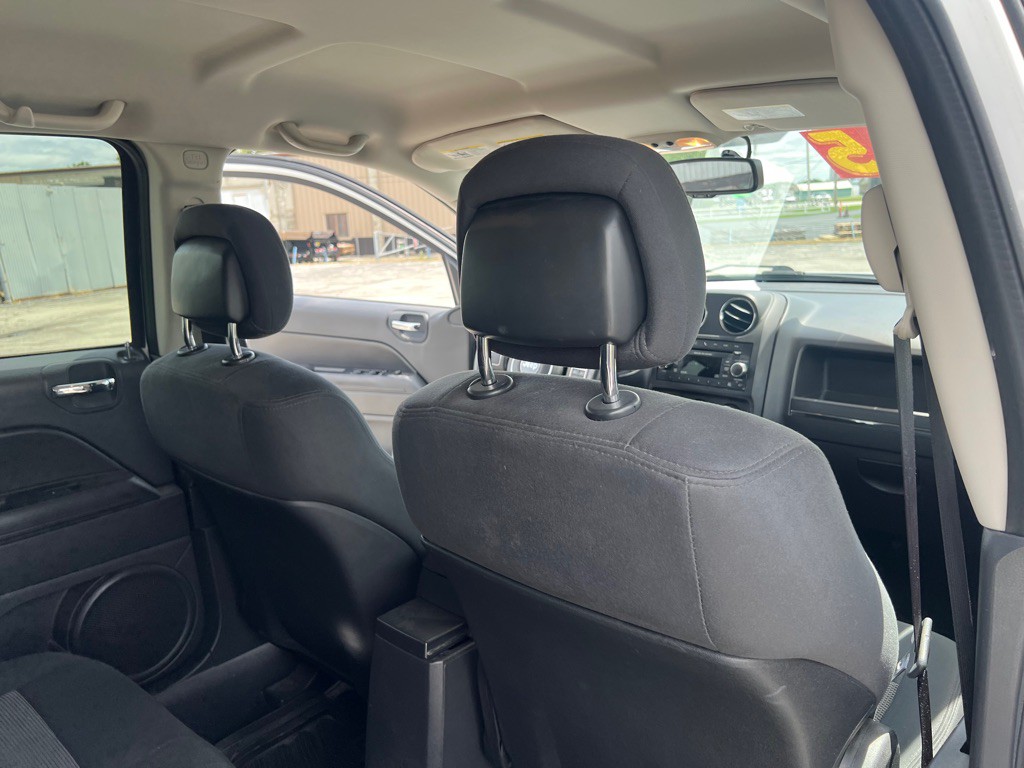 2012 Jeep Compass Image 68