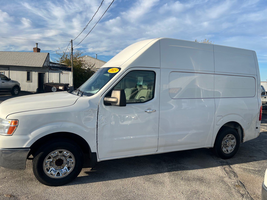 2015 Nissan NV Image 2