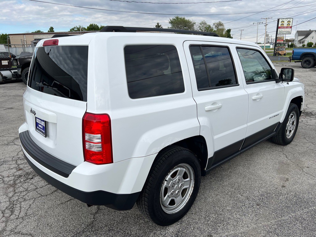 2014 Jeep Patriot Image 5