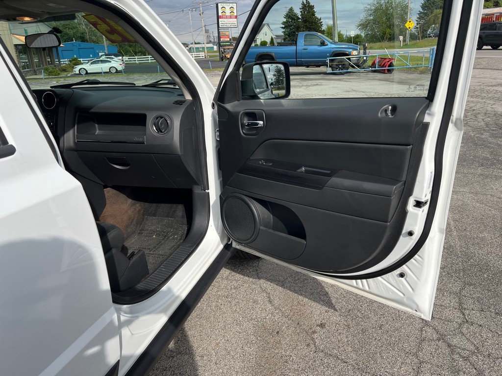 2014 Jeep Patriot Image 20