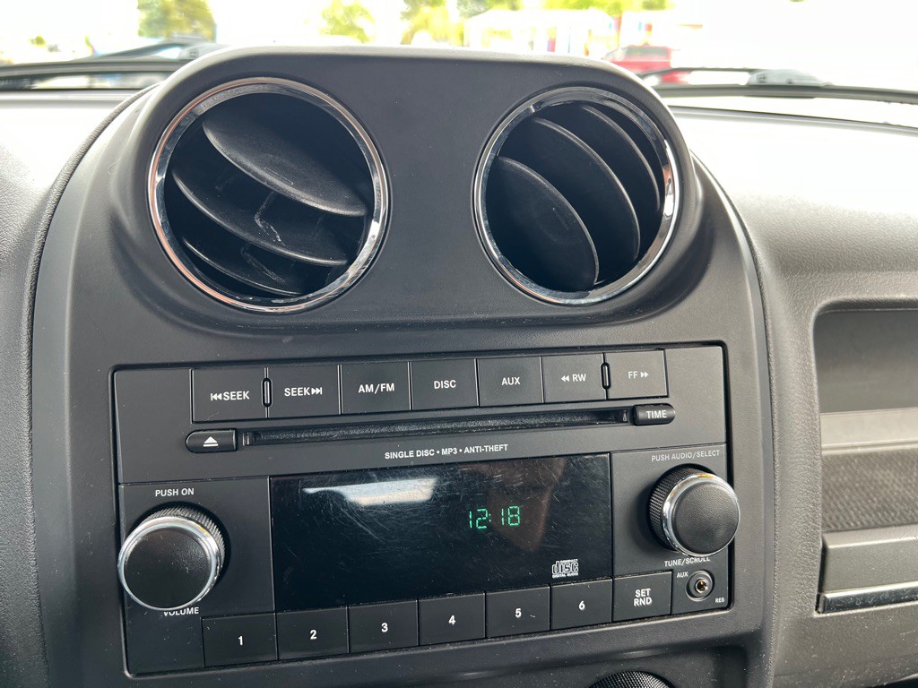 2014 Jeep Patriot Image 23
