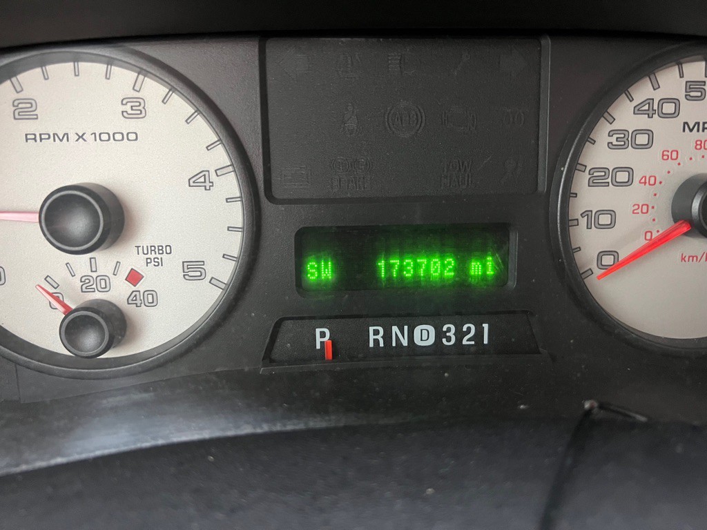 2005 Ford F-350 Image 22