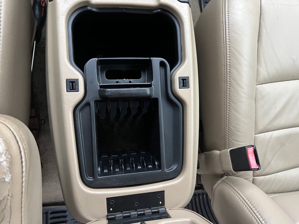 2005 Ford F-350 Image 29