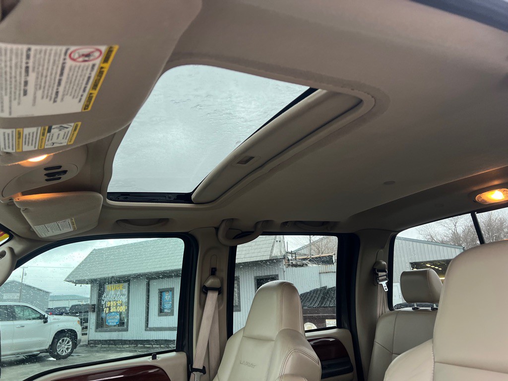 2005 Ford F-350 Image 32