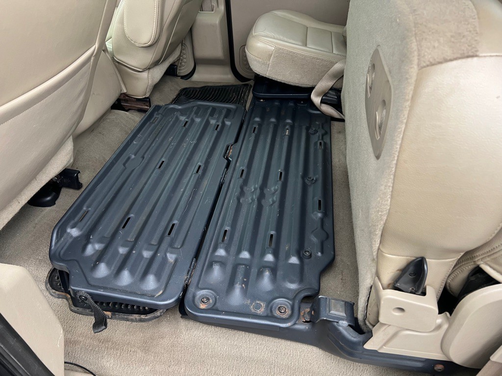 2005 Ford F-350 Image 35