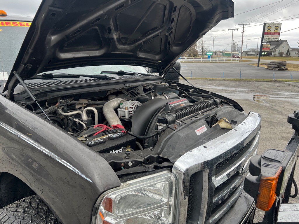 2005 Ford F-350 Image 46