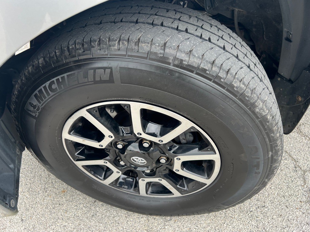 2007 Toyota Tundra Image 102