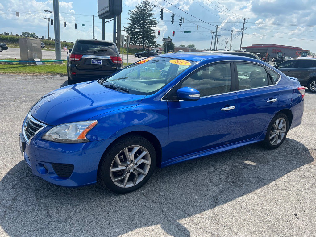 2015 Nissan Sentra Image 1
