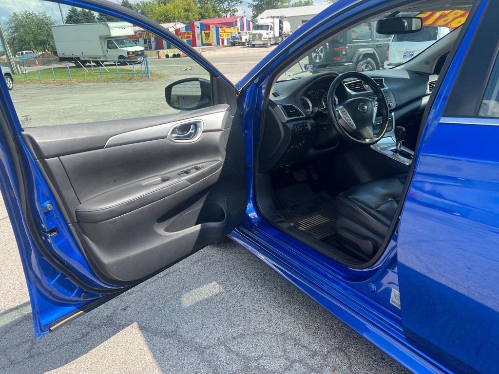 2015 Nissan Sentra Image 11